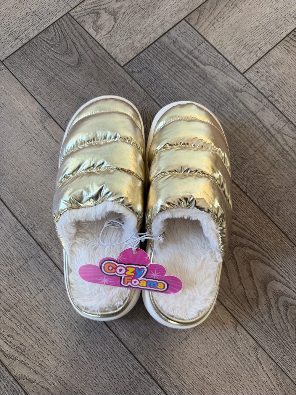 Women’s Metallic Gold Slip-On Foam Slippers